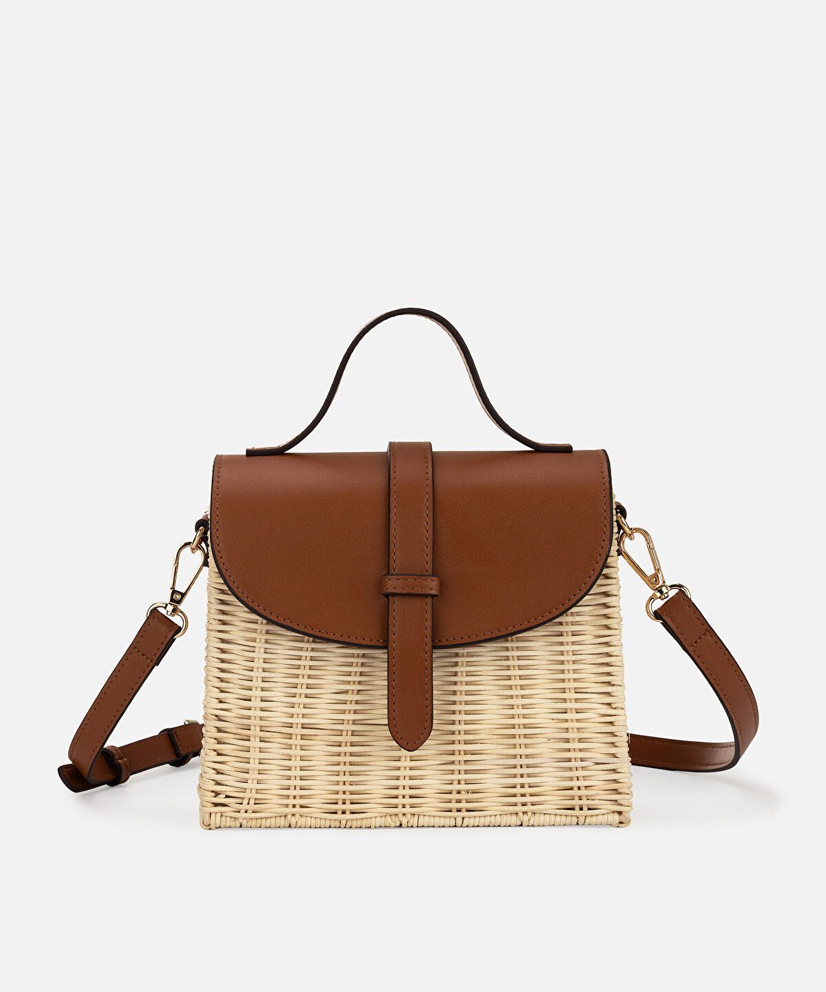 Contrast Flap Rattan Bag