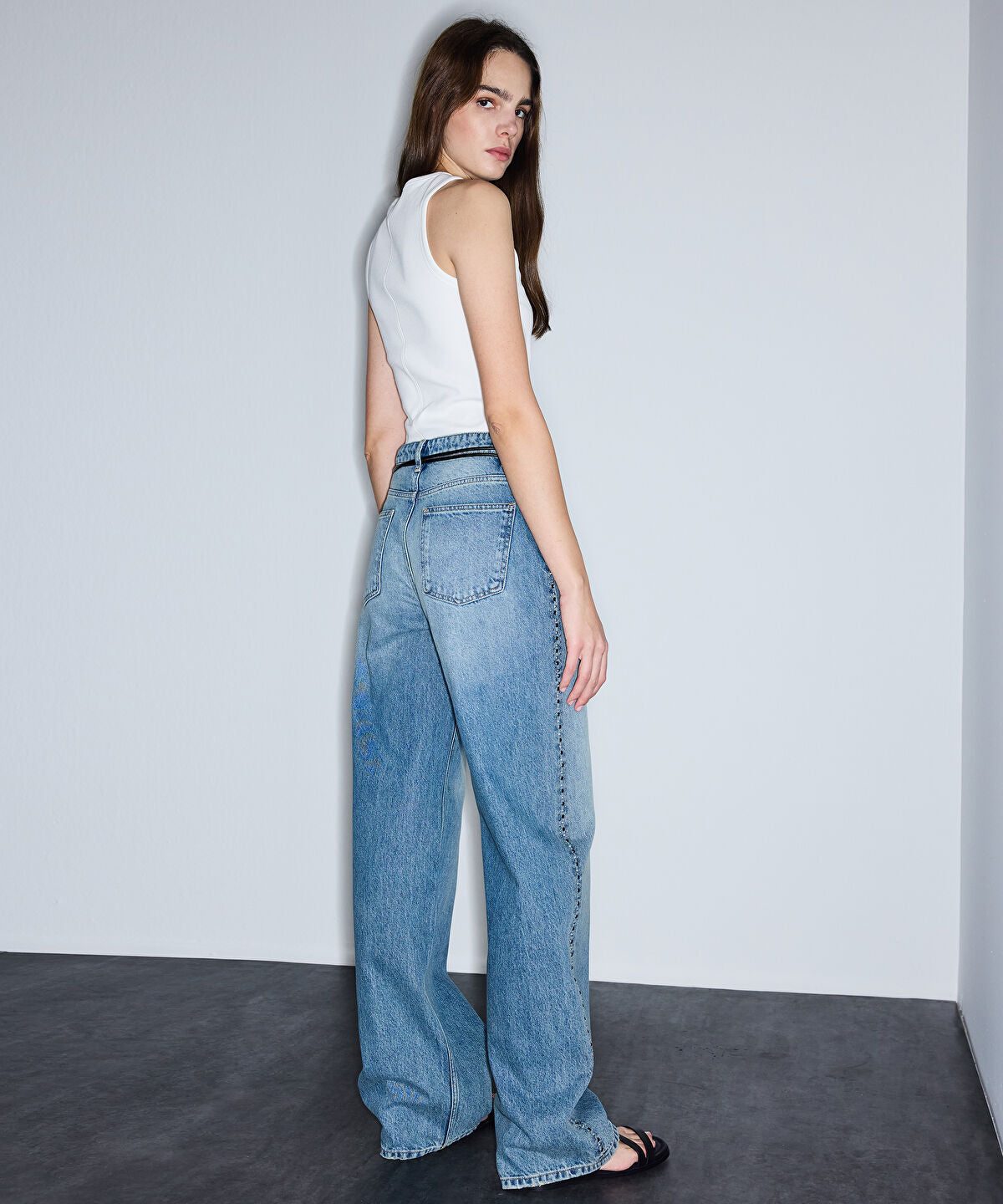 Stud-Embellished Wide Leg Jeans