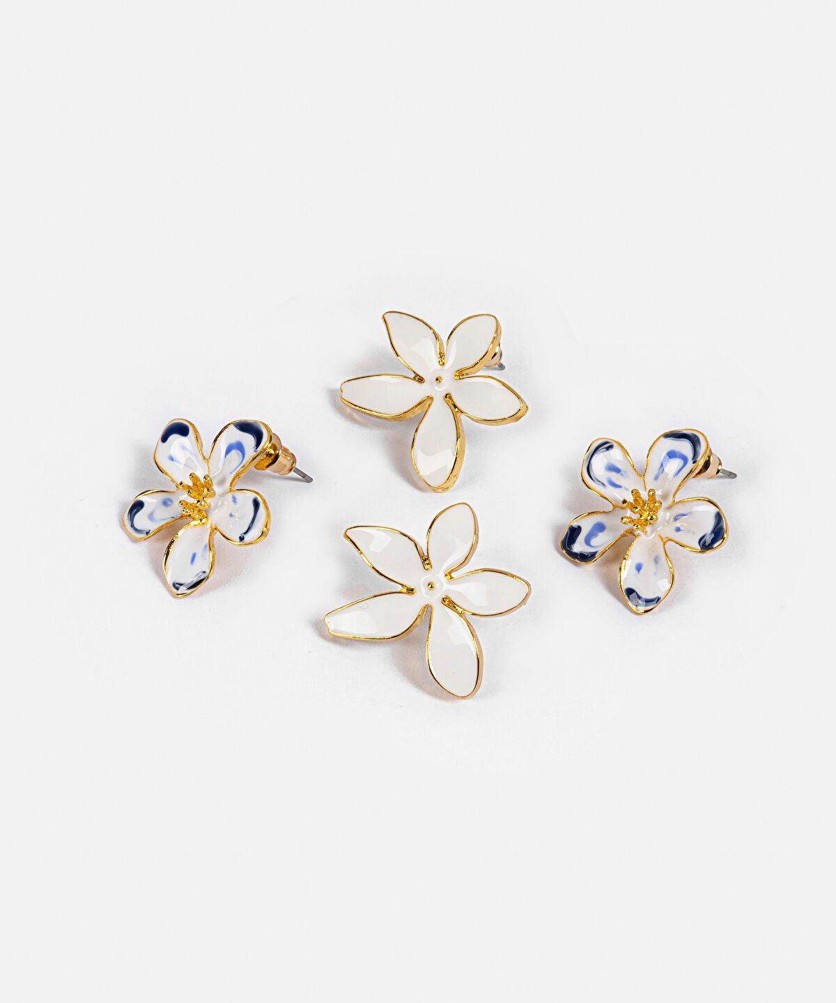 Pack of 2 Floral Earrings