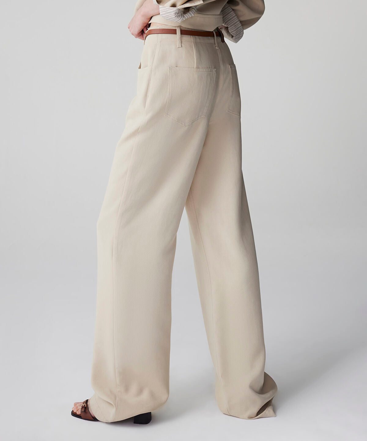 Belted Straight Trousers