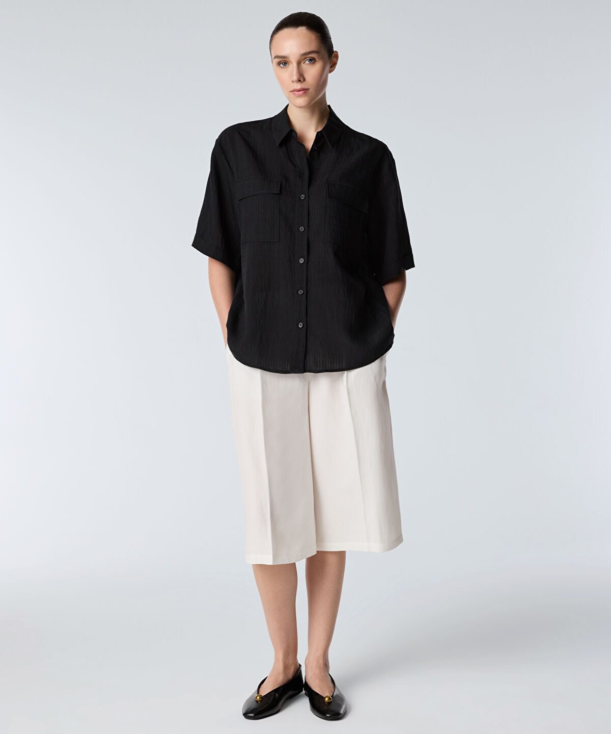 Relaxed-Fit Shirt with Flap Pockets