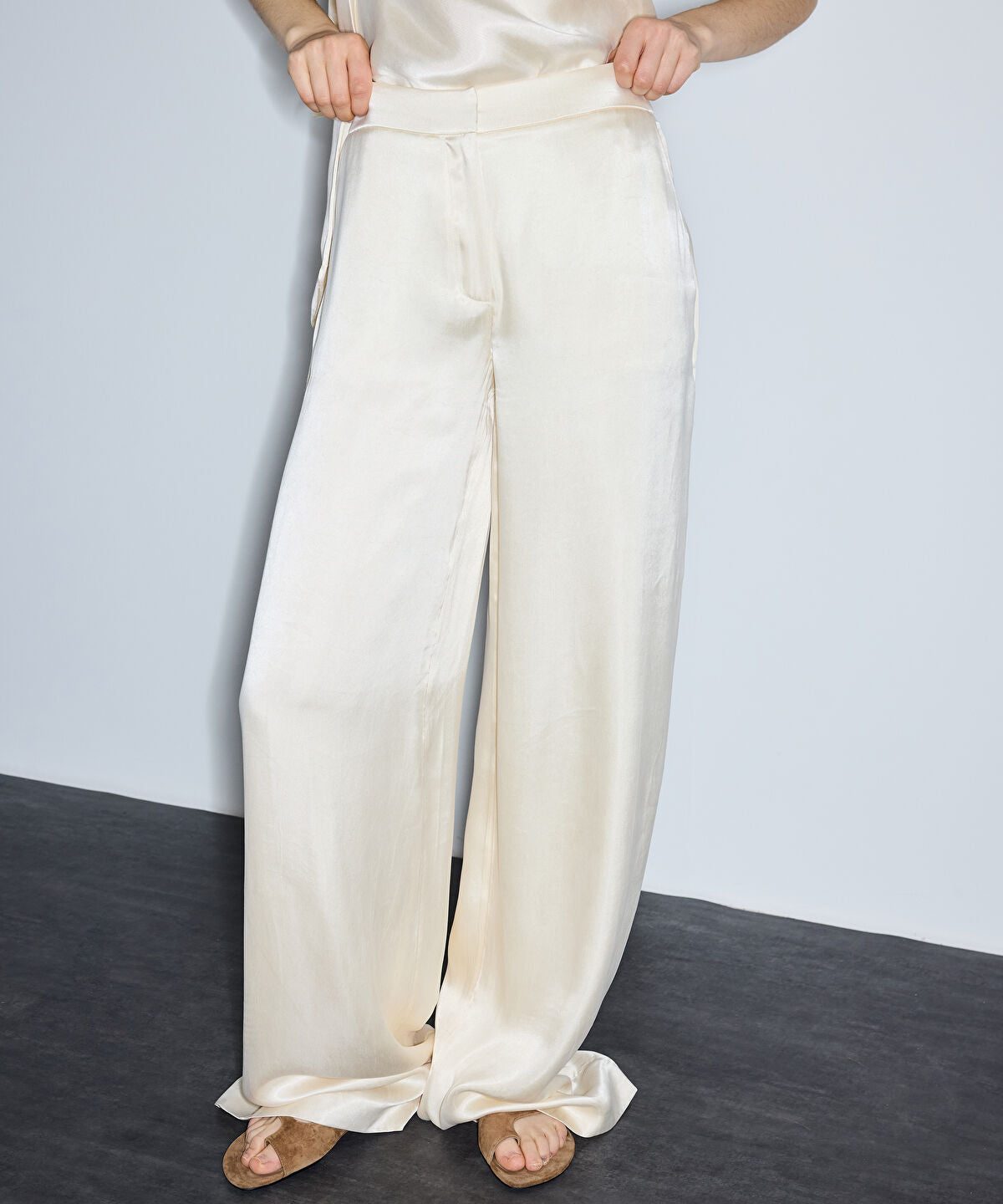 Satin-Effect Wide-Leg Trousers